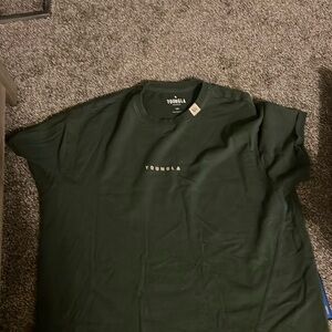 Men’s L YoungLa shirt